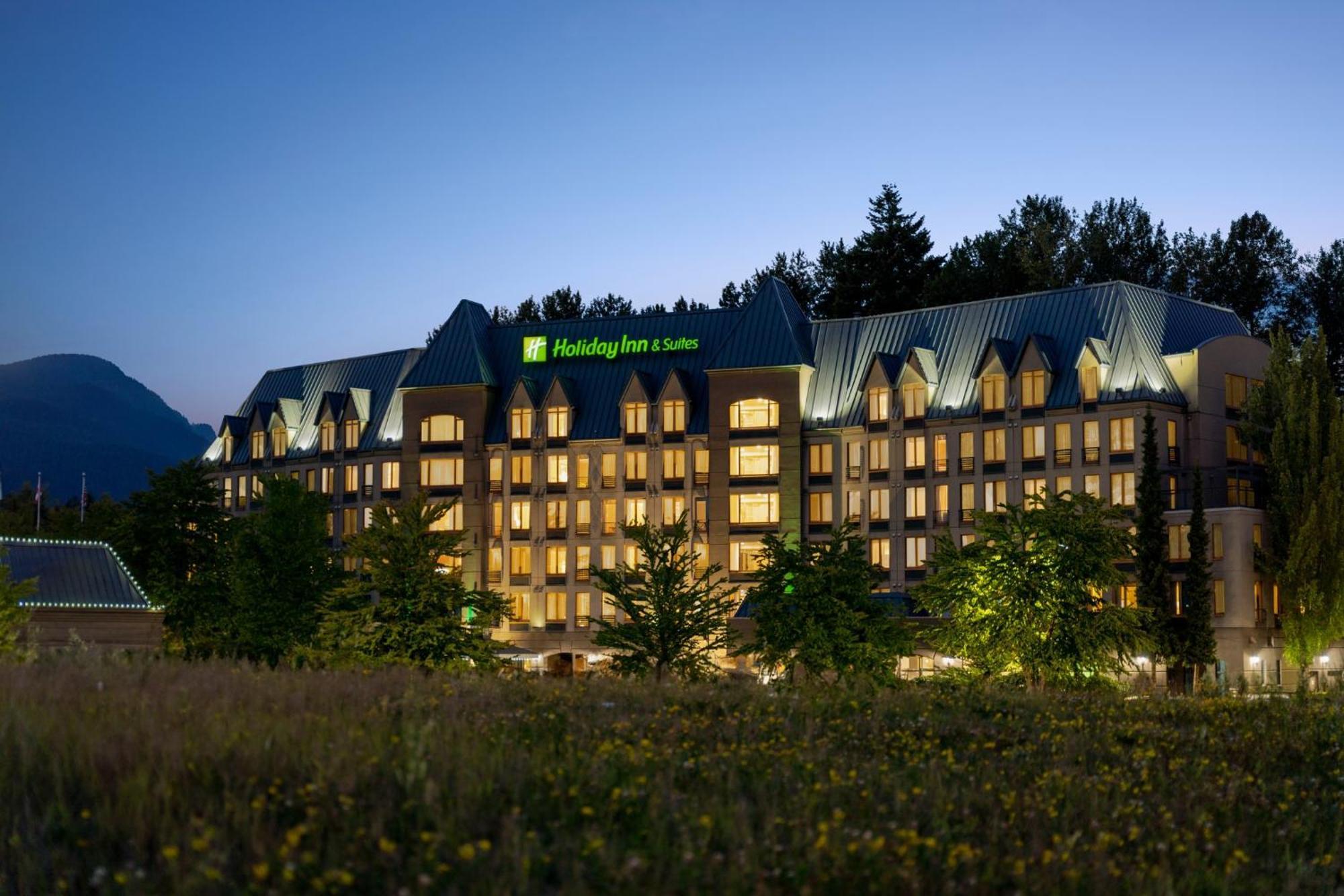 Holiday Inn & Suites North Vancouver By Ihg Esterno foto